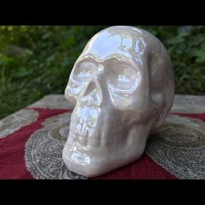 Skull Statue